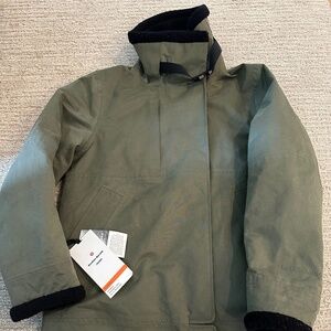 Lululemon  Resolute Warmth Jacket Fatigue size 6
